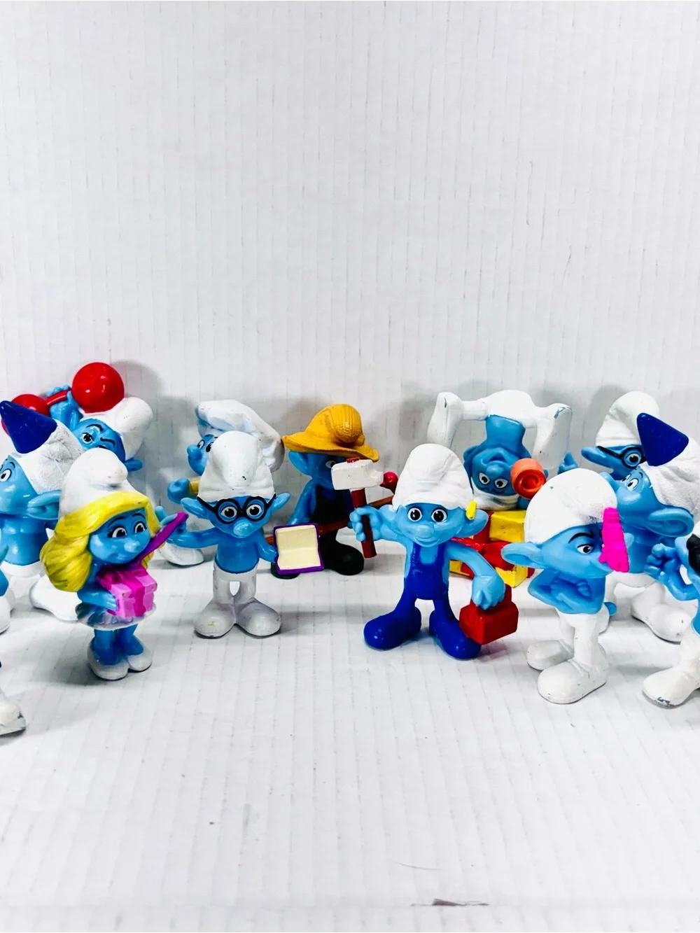 McDonald’s Happy Meal Smurfs Plastic Toy Figures Lot Of 13